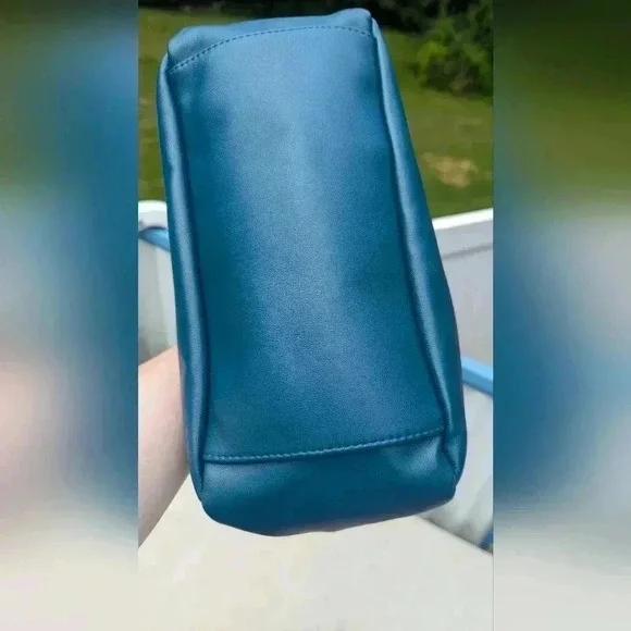 A New Day Small Tote Bag Teal (EUC)(Like New) - Picture 11 of 11